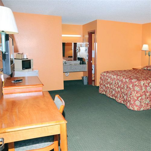 American Inn Cleburne Eksteriør billede
